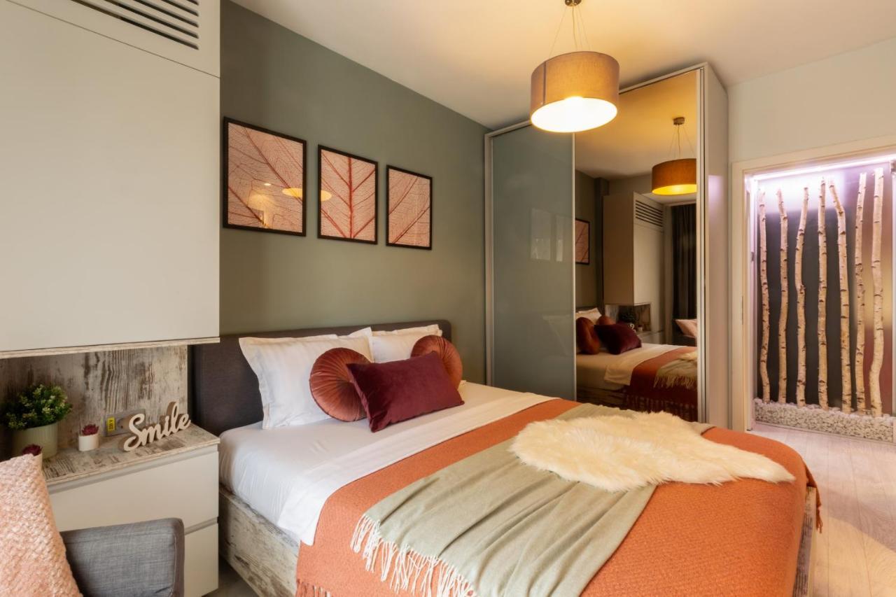Modern 1Br Apt In The Old Town: The Perfect Choice Bucharest Exterior photo