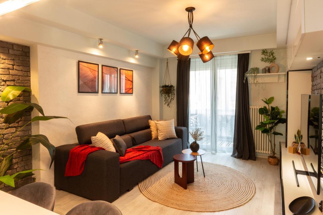 Modern 1Br Apt In The Old Town: The Perfect Choice Bucharest Exterior photo