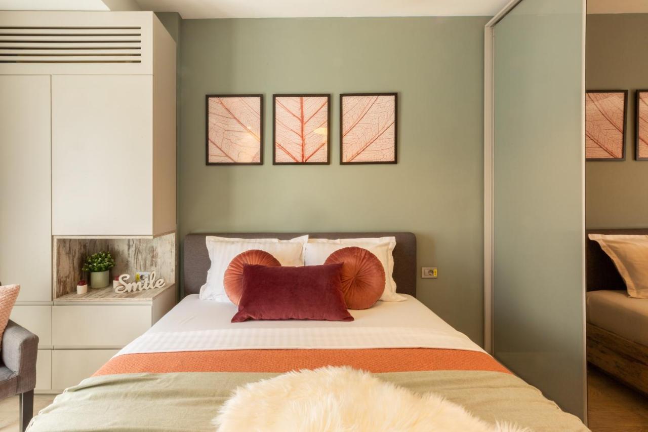Modern 1Br Apt In The Old Town: The Perfect Choice Bucharest Exterior photo