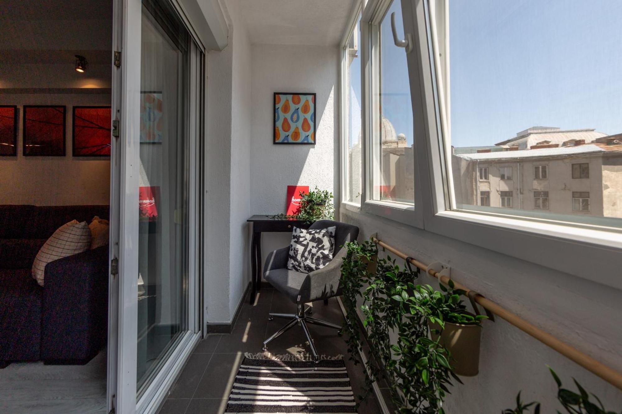 Modern 1Br Apt In The Old Town: The Perfect Choice Bucharest Exterior photo