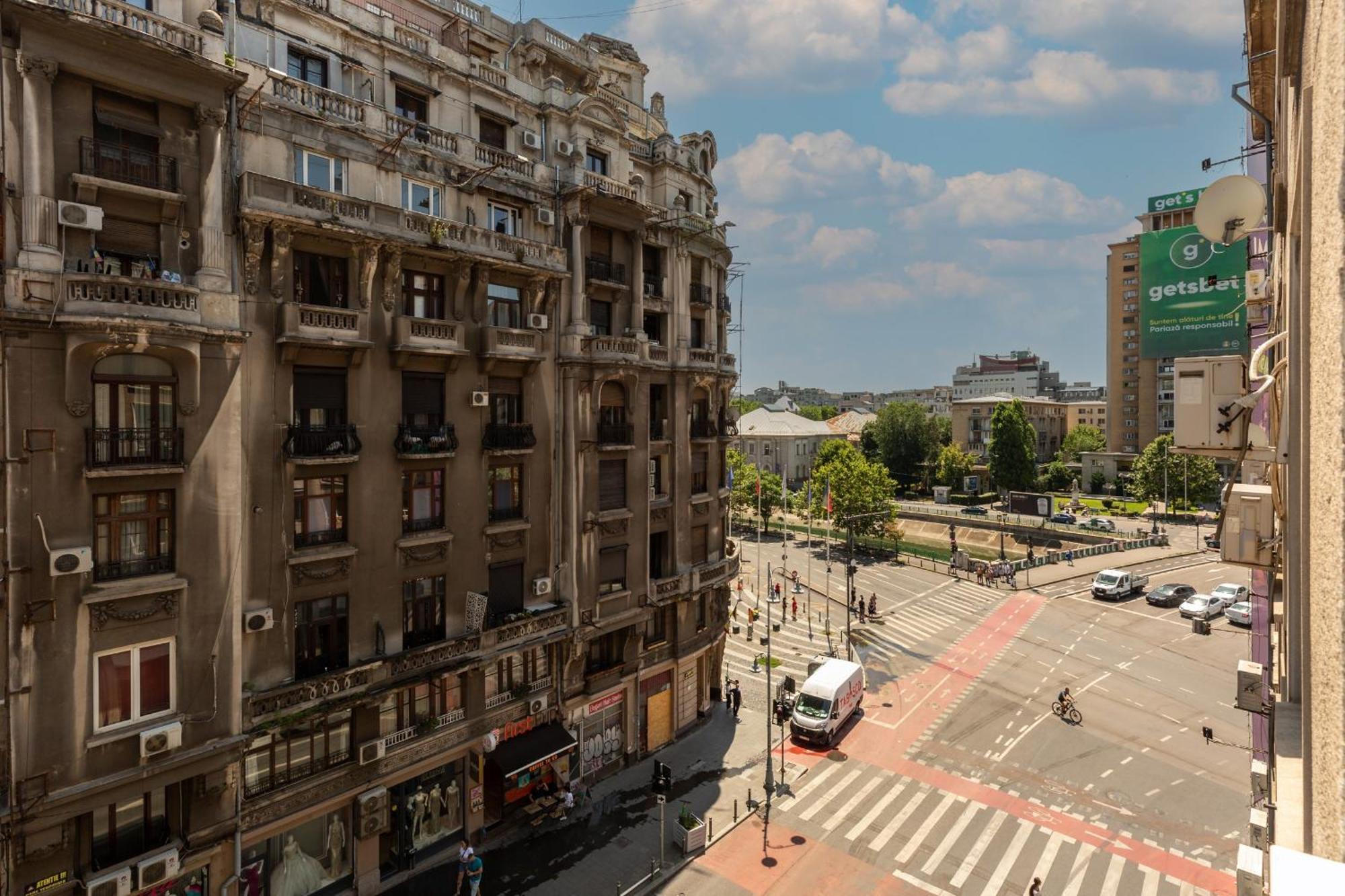 Modern 1Br Apt In The Old Town: The Perfect Choice Bucharest Exterior photo
